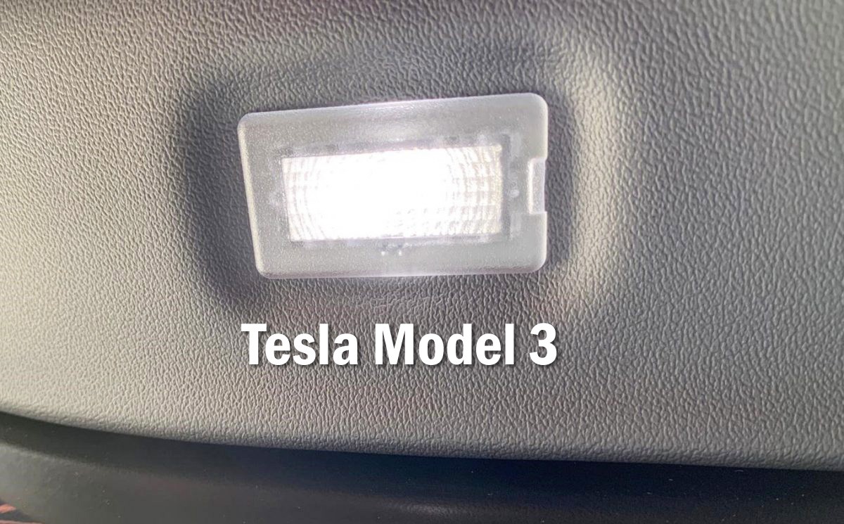 Tesla Model 3 Innenleuchten und Kofferraumbeleuchtung austauschen